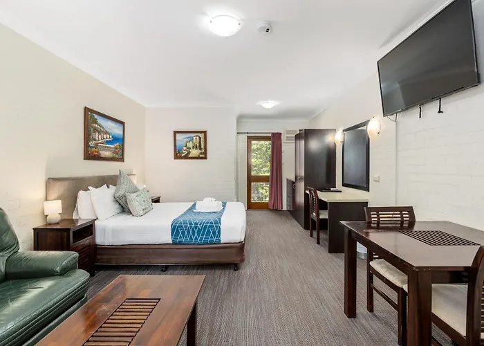 Sanctuary Resort Motor Inn